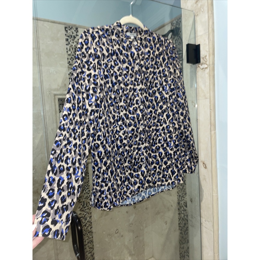 Tyler Boe Blue Gray Cheetah Print High Neck Button Down Blouse Women Small